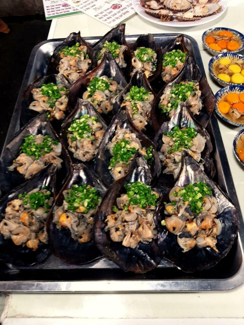 벤 게스트하우스 앤 돔 푸쿽 두옹 동 외부 사진